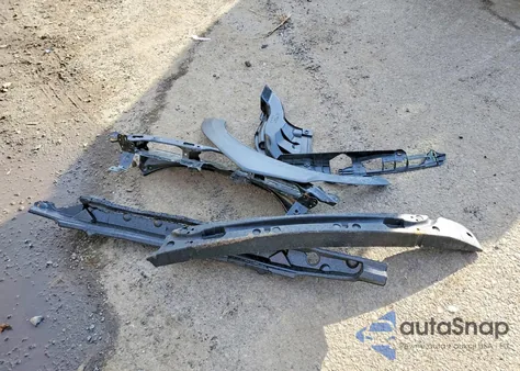 2025 Subaru Outback Limited z USA, uszkodzony, nr VIN 4S4BTANC4S3206217